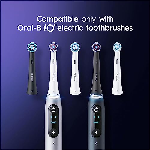 Oral-B iO Radiant White Electric Toothbrush Head, Angled Bristles Deeper Plaque Removal, With Polishing Petals For Teeth Whitening, Pack of 4 Toothbrush Heads, Black