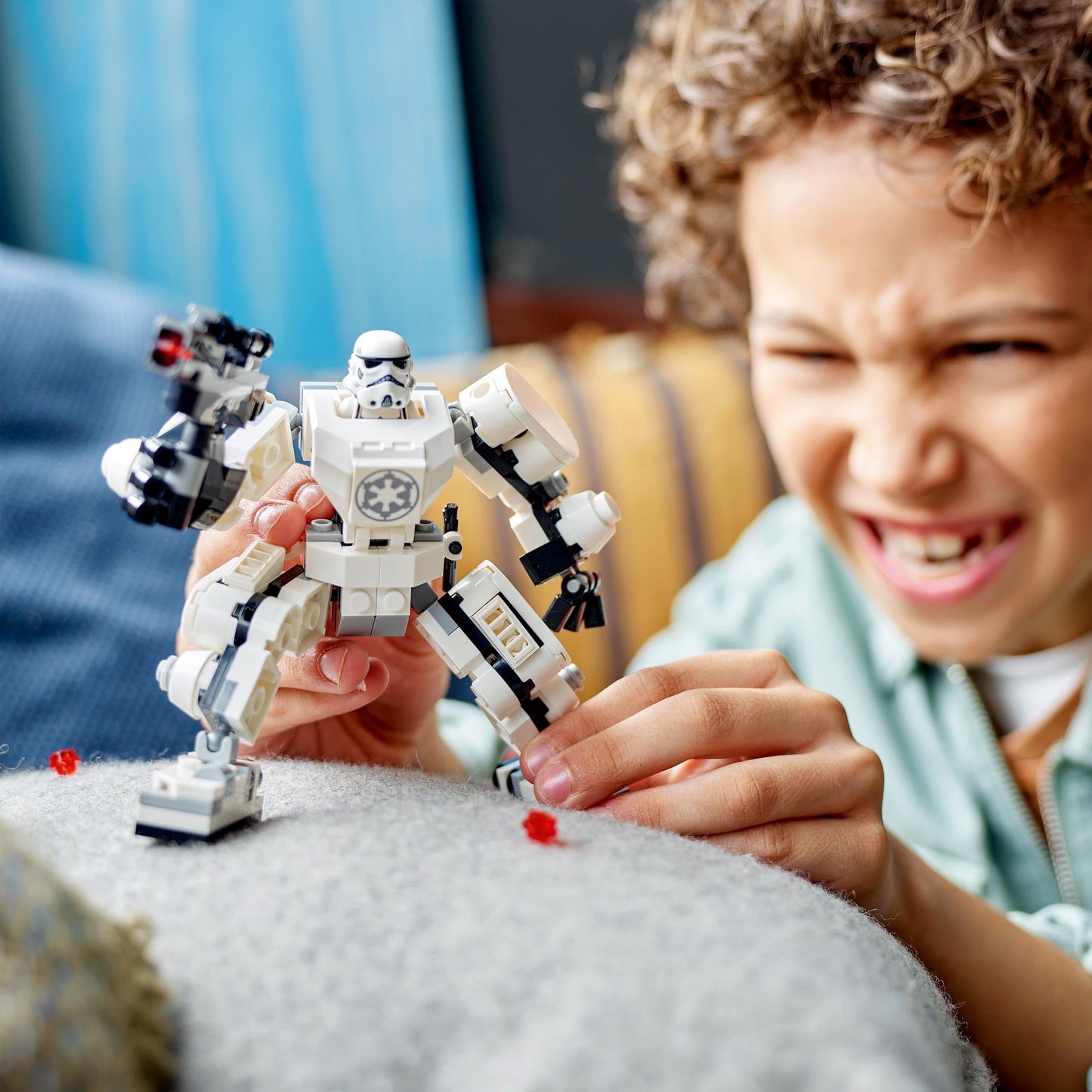 LEGO 75370 Star Wars Stormtrooper Mech Set, Buildable Action Figure Model with Jointed Parts, Minifigure Cockpit and Large Stud-Shooter, Collectible Toy for Kids Aged 6 and Up